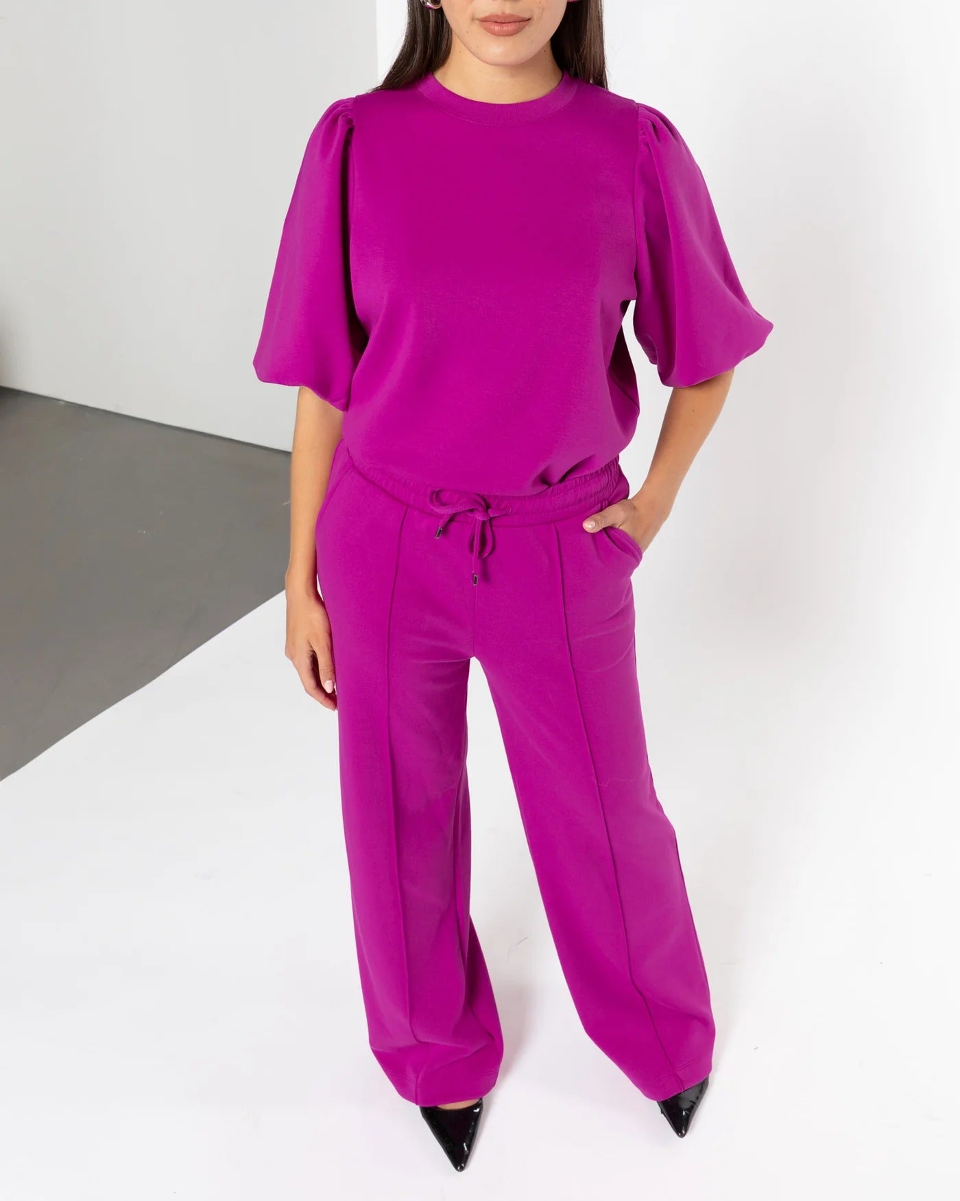 Julia - Jersey de manga corta abullonada SCUBA color magenta